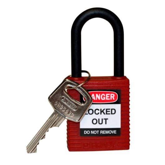 CANDADOS DE SEGURIDAD NO CONDUCTIVO EN NYLON  LLAVE DIFERENTES. COLOR ROJO, MOD. 123324 MARCA BRADY. MEDIDAS 44.5 mm H x 38.1 mm W x 20.3 mm D – 123324